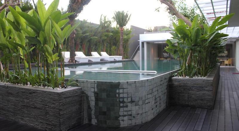 Harvestland Hotel Bali 庫塔 外观 照片