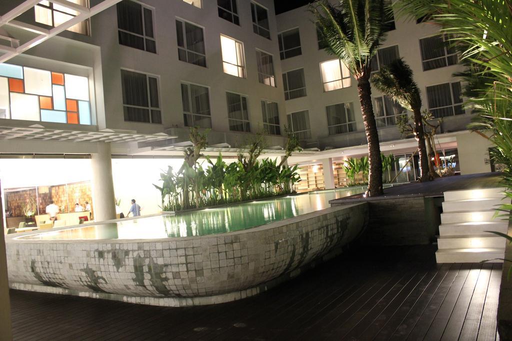 Harvestland Hotel Bali 庫塔 外观 照片