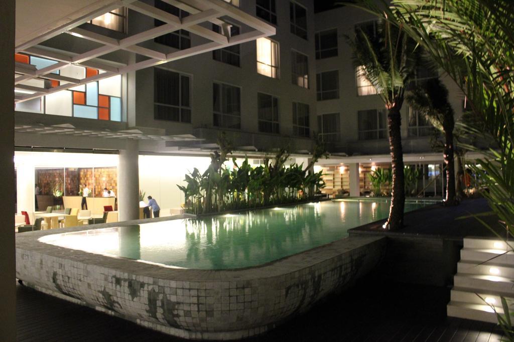 Harvestland Hotel Bali 庫塔 外观 照片