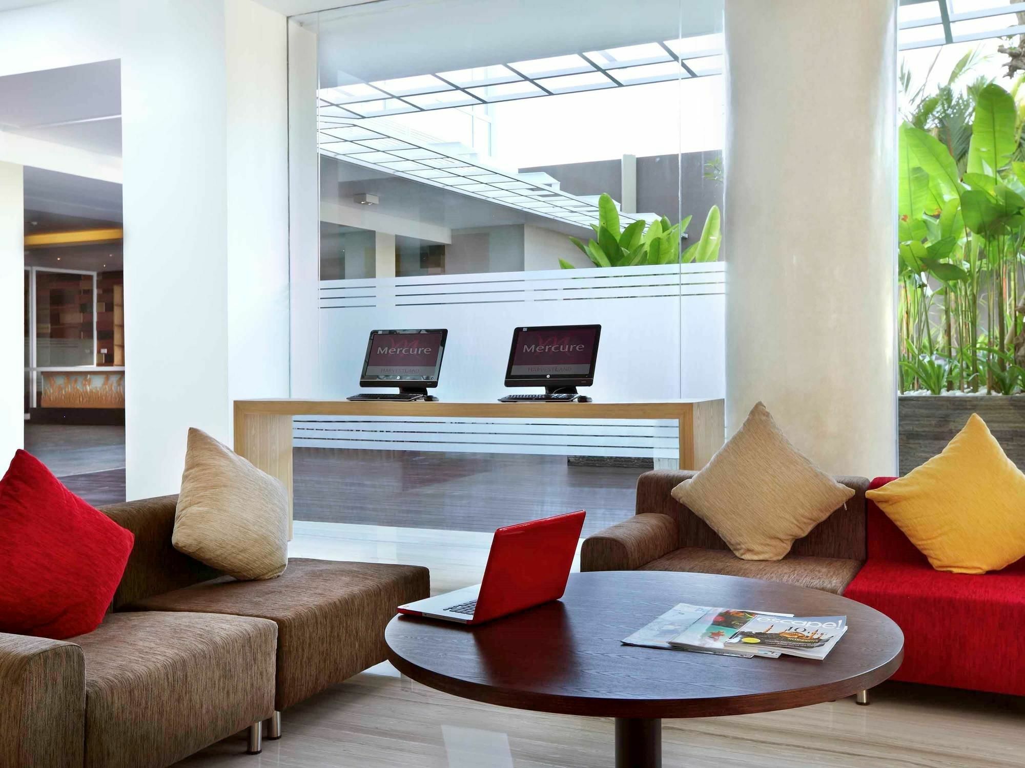 Harvestland Hotel Bali 庫塔 外观 照片